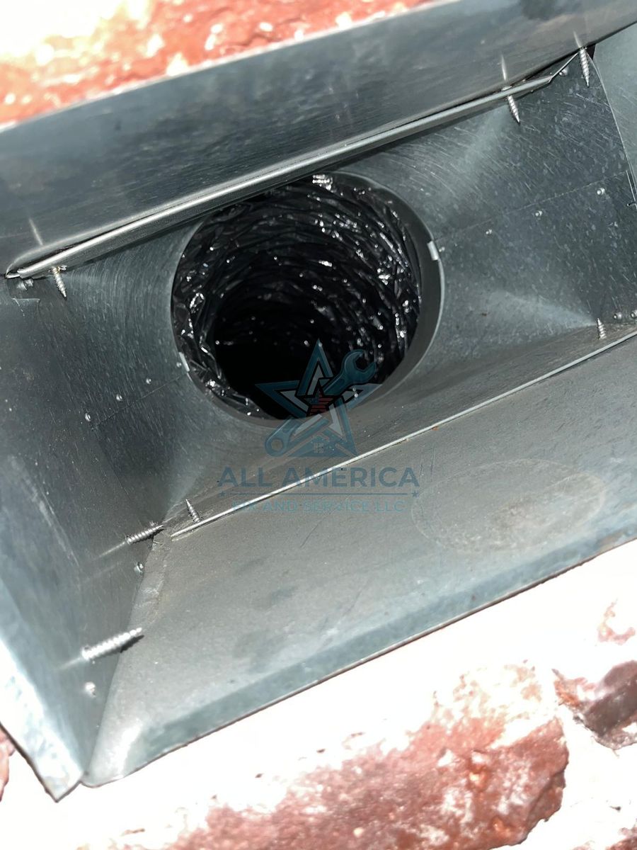 Return duct interior after cleaning