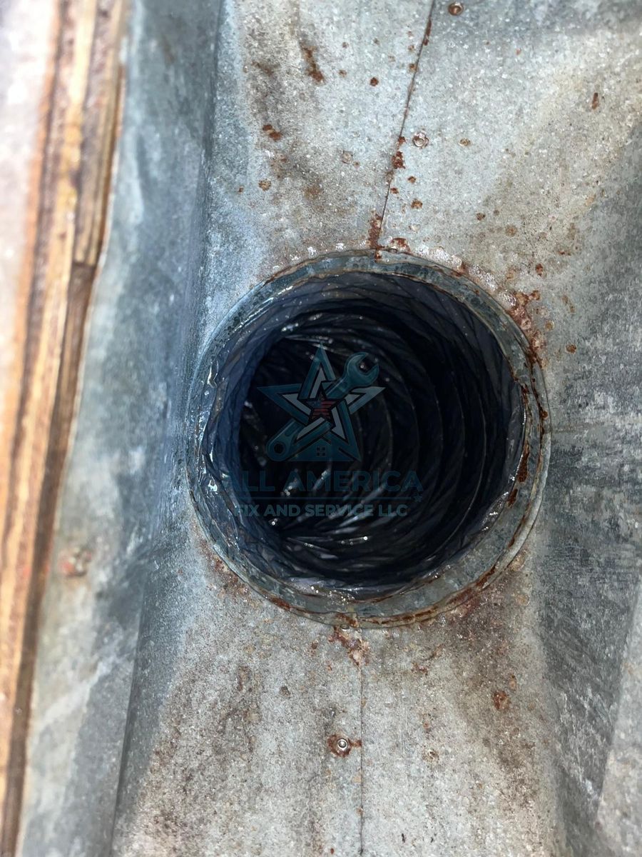 Supply duct cleaned during a service in Florida